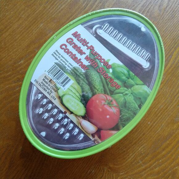 Multi-purpose Grater with Storage Container new unopened packaging - Picture 2 of 7